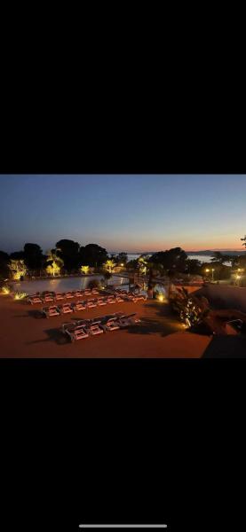 MOBIL HOME saint Raphael camping l’île d’or